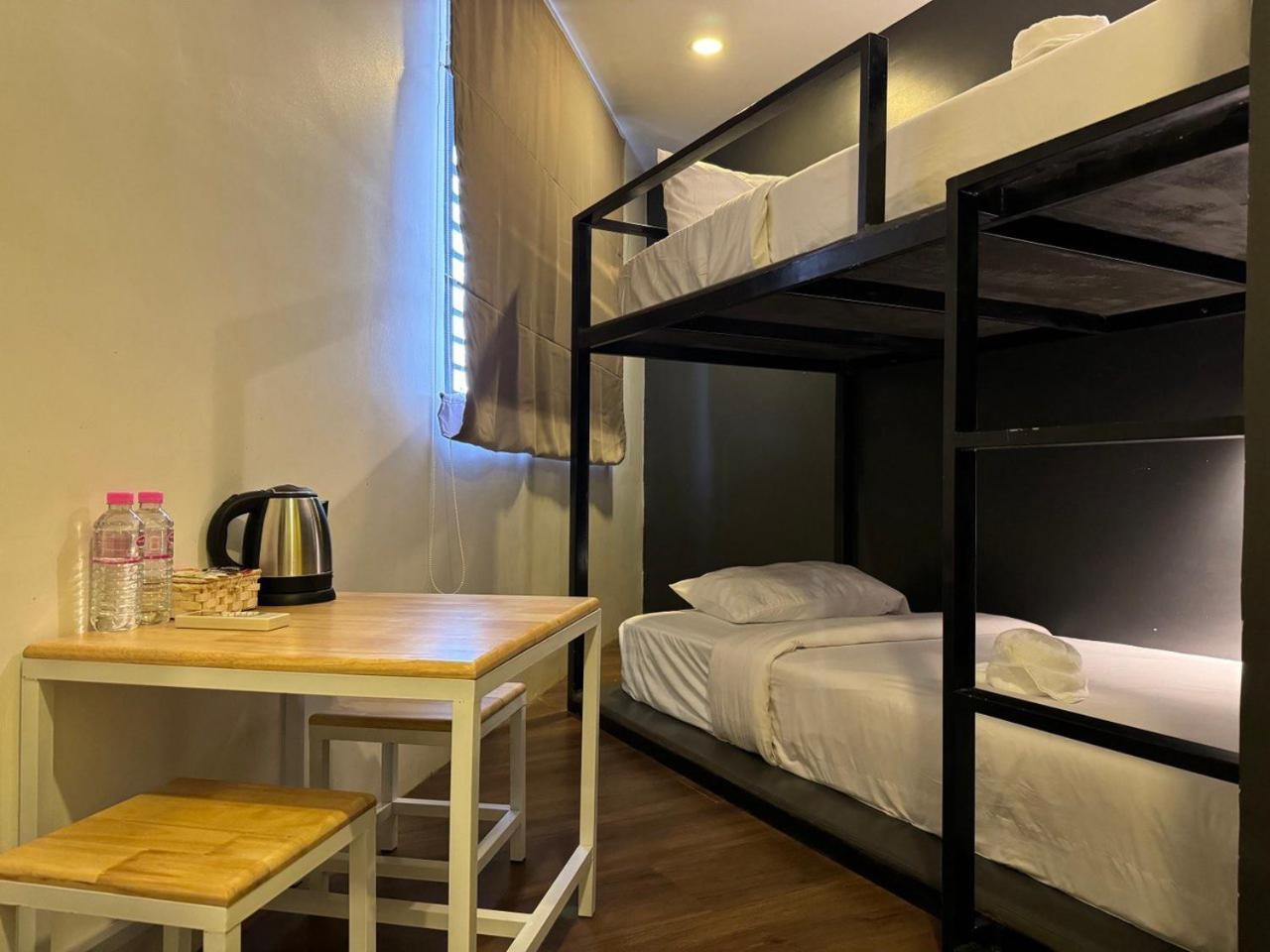 The Hive Hotel Ciudad de Siem Riep Exterior foto